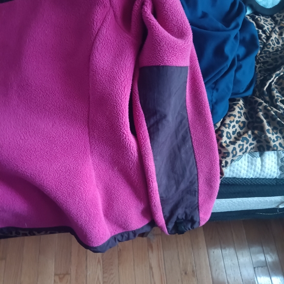 North face jacket - Picture 3 of 16